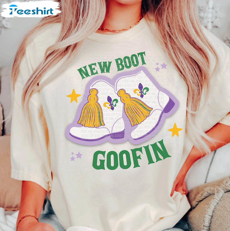 Ew Boot Goofin Mardi Gras Shirt, Mardi Gras Marching Boots Short Sleeve Tee Tops